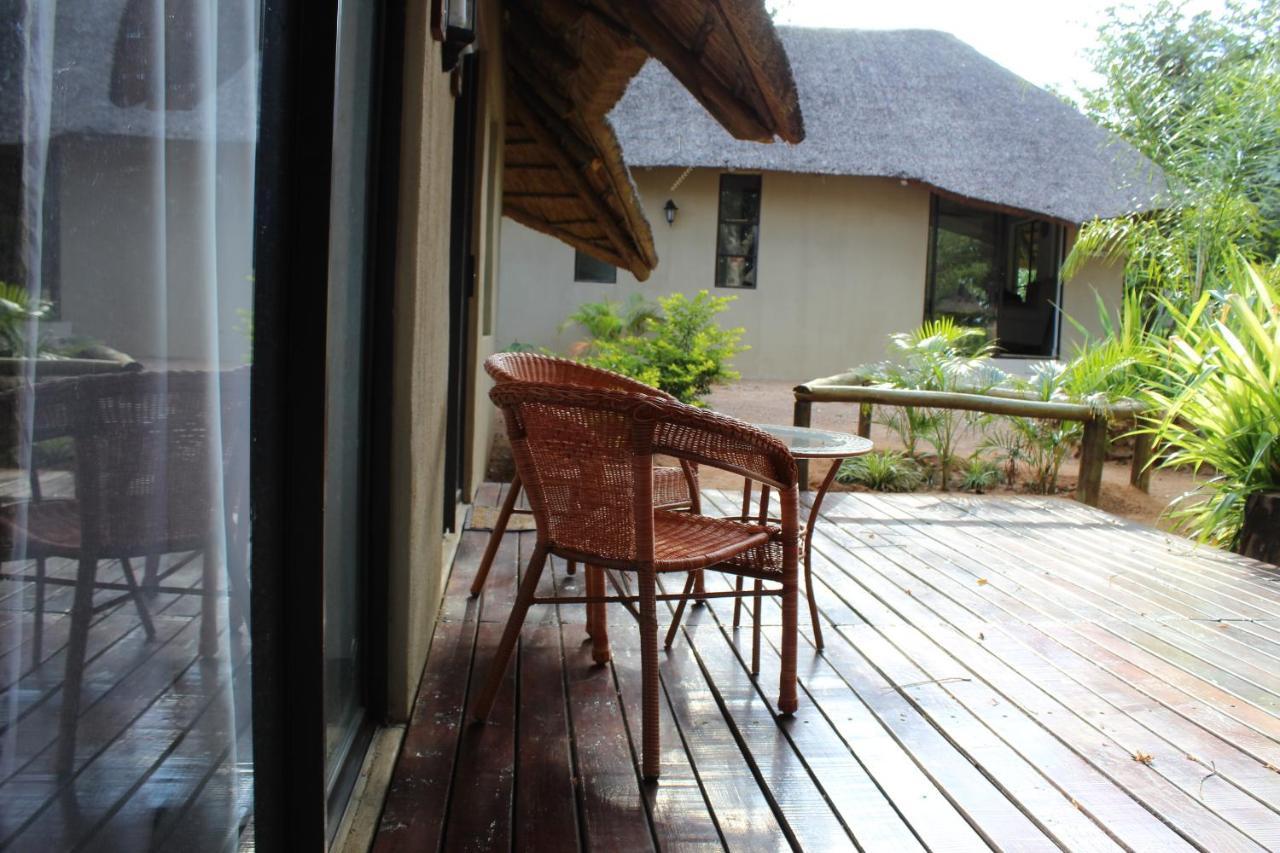 Chobe Sunset Chalets Lesoma المظهر الخارجي الصورة