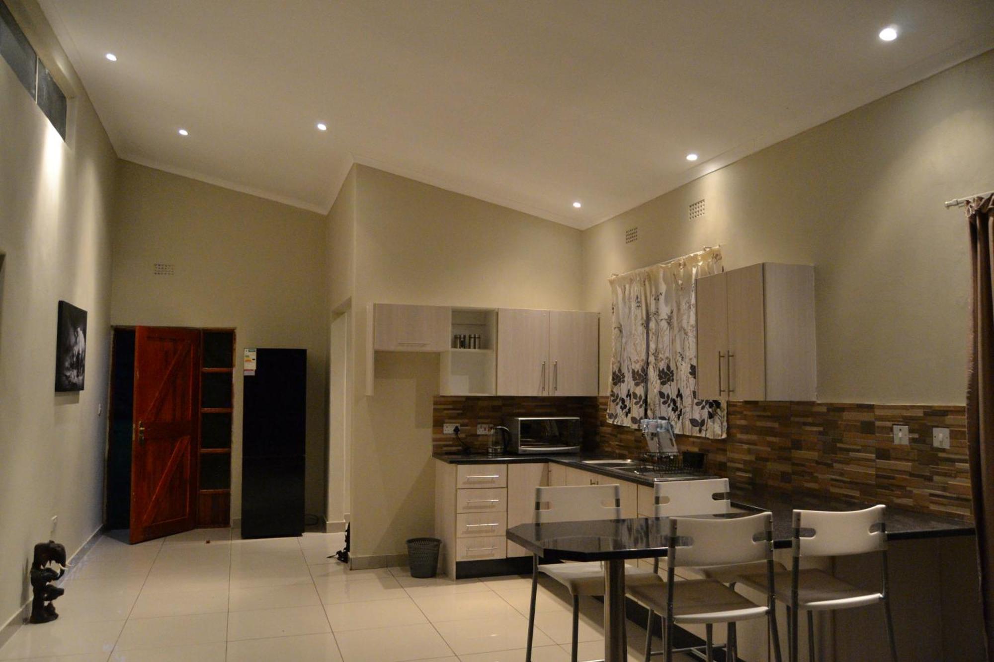 Chobe Sunset Chalets Lesoma المظهر الخارجي الصورة