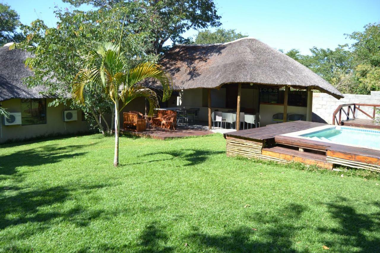 Chobe Sunset Chalets Lesoma المظهر الخارجي الصورة