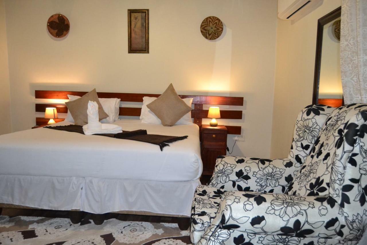Chobe Sunset Chalets Lesoma المظهر الخارجي الصورة