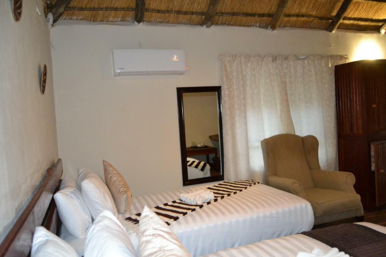 Chobe Sunset Chalets Lesoma المظهر الخارجي الصورة